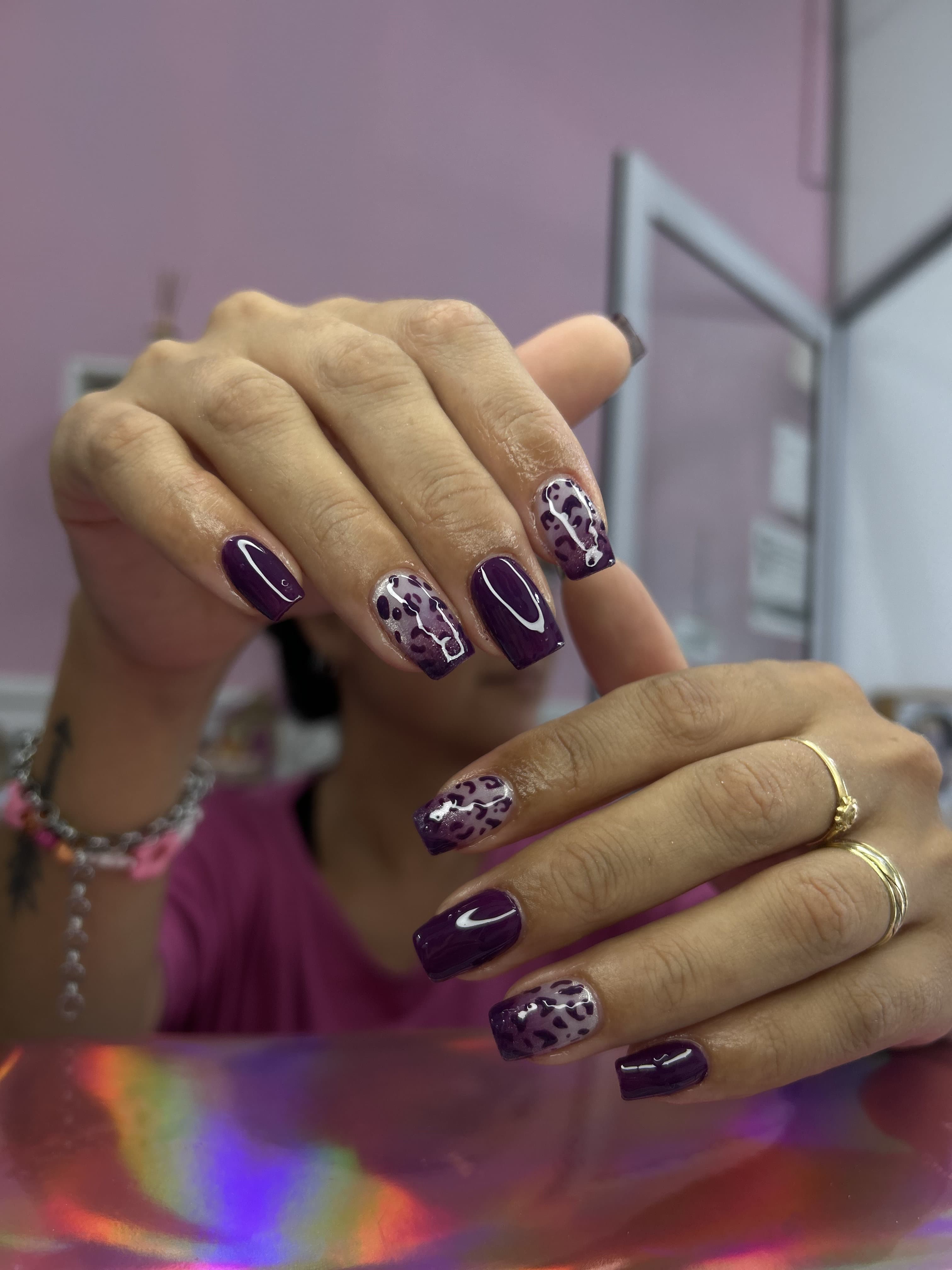 Trabajo de uñas 2